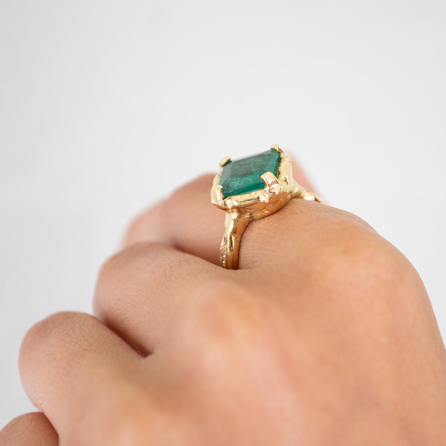 Enchanted Emerald Shield Ring