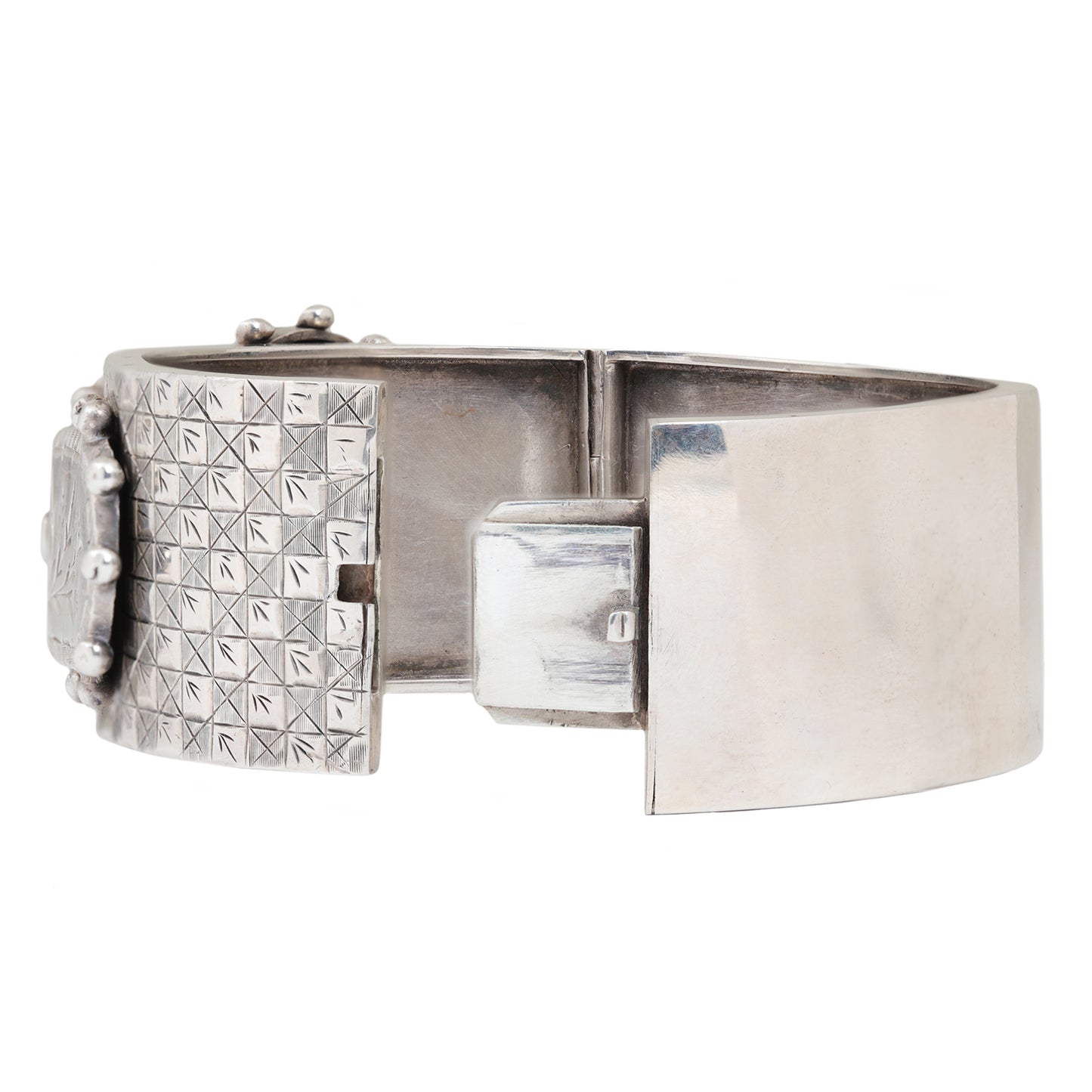 Wide Silver Belt Buckle Bangle