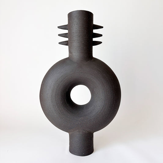 Theia Vessel with Spikes