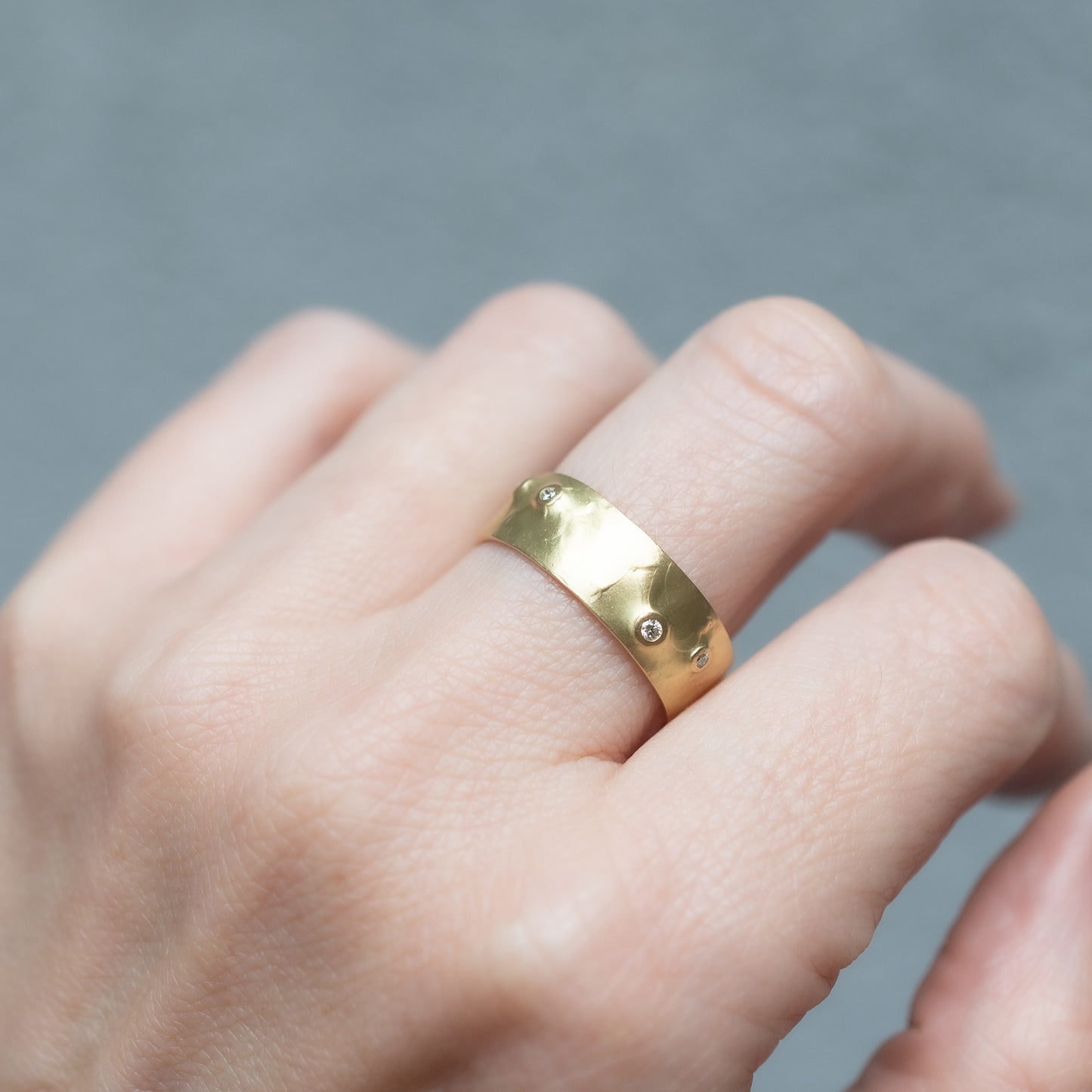 Wide Organic Diamond Band
