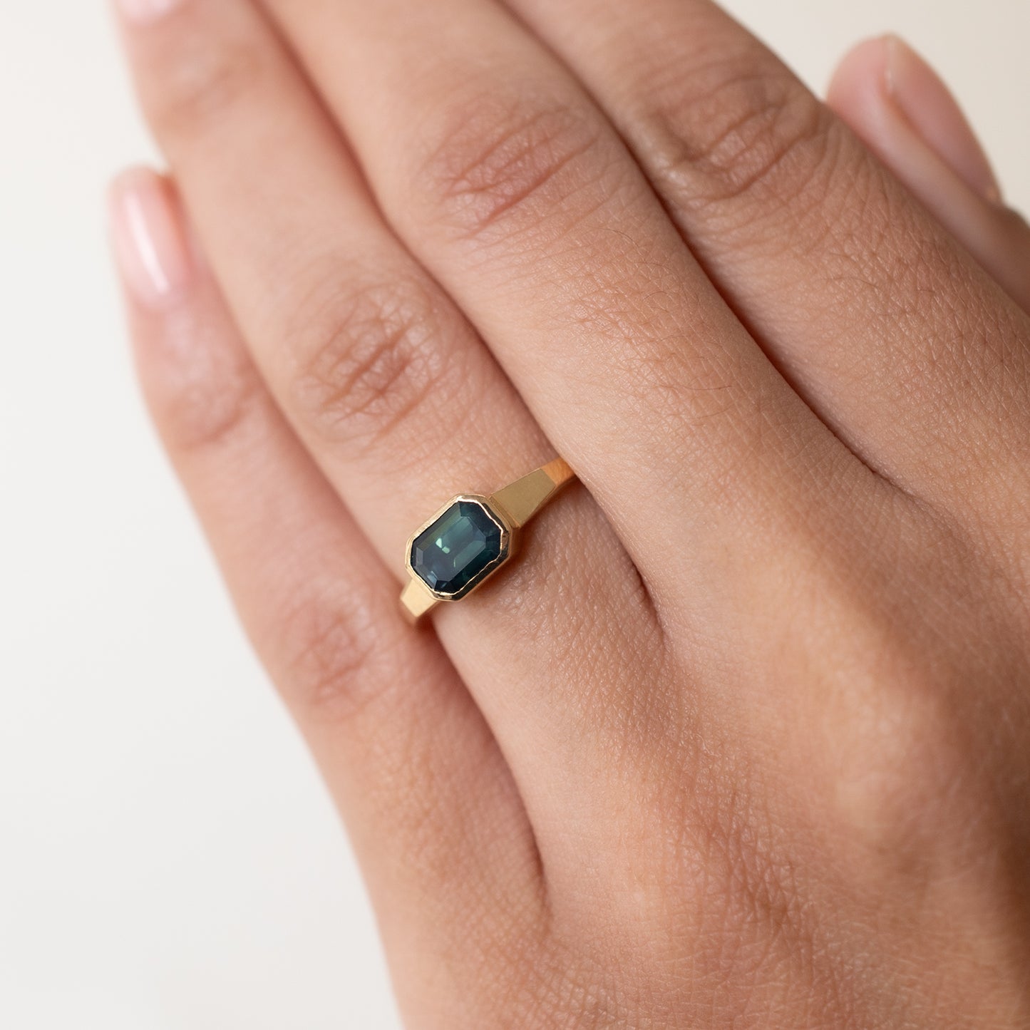 Deep Lagoon Sapphire Deco Ring