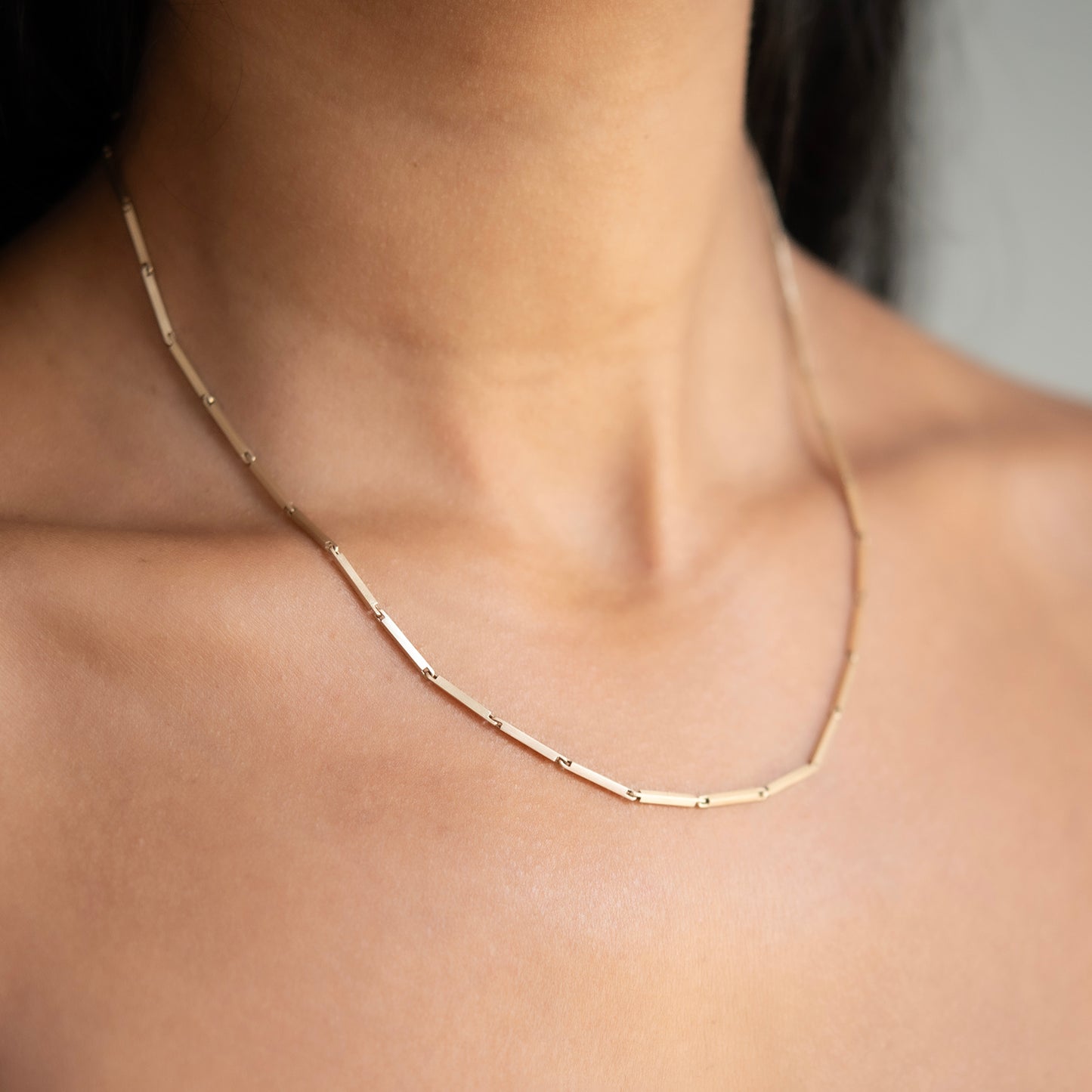 Lightweight Bar Chain Necklace