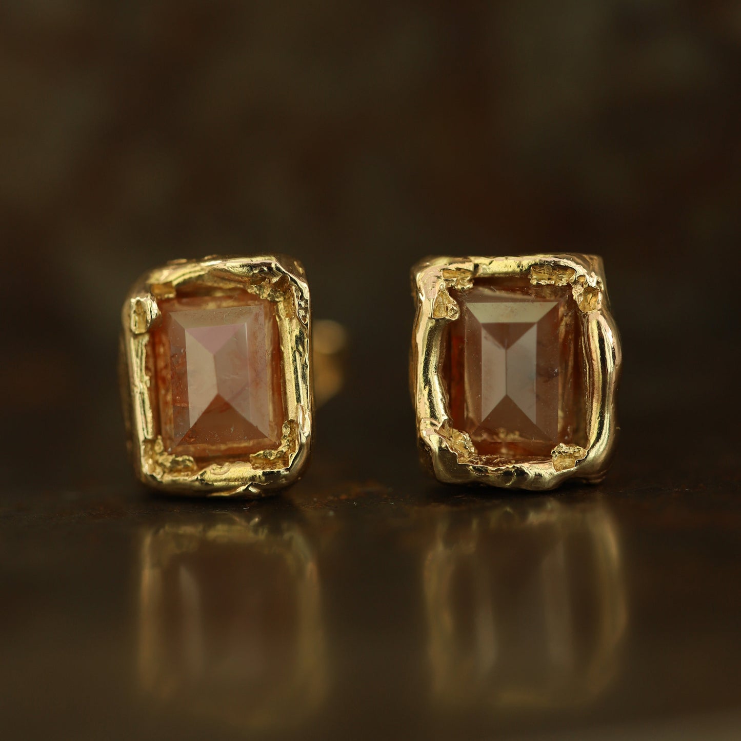 X 2.2ct Wine Red Organic Diamond Stud Earrings
