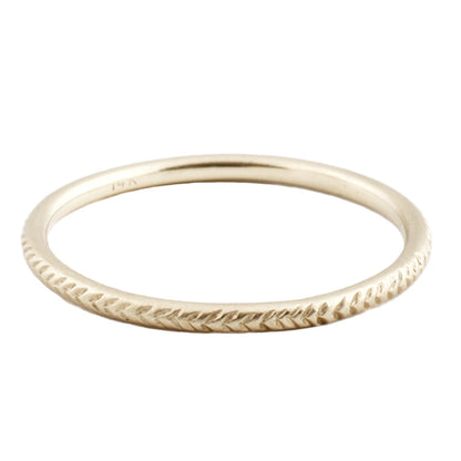 Sarah Swell Gold Feather Band Ring