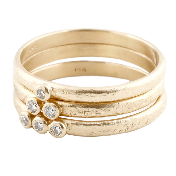 Gold Three Diamond Ring