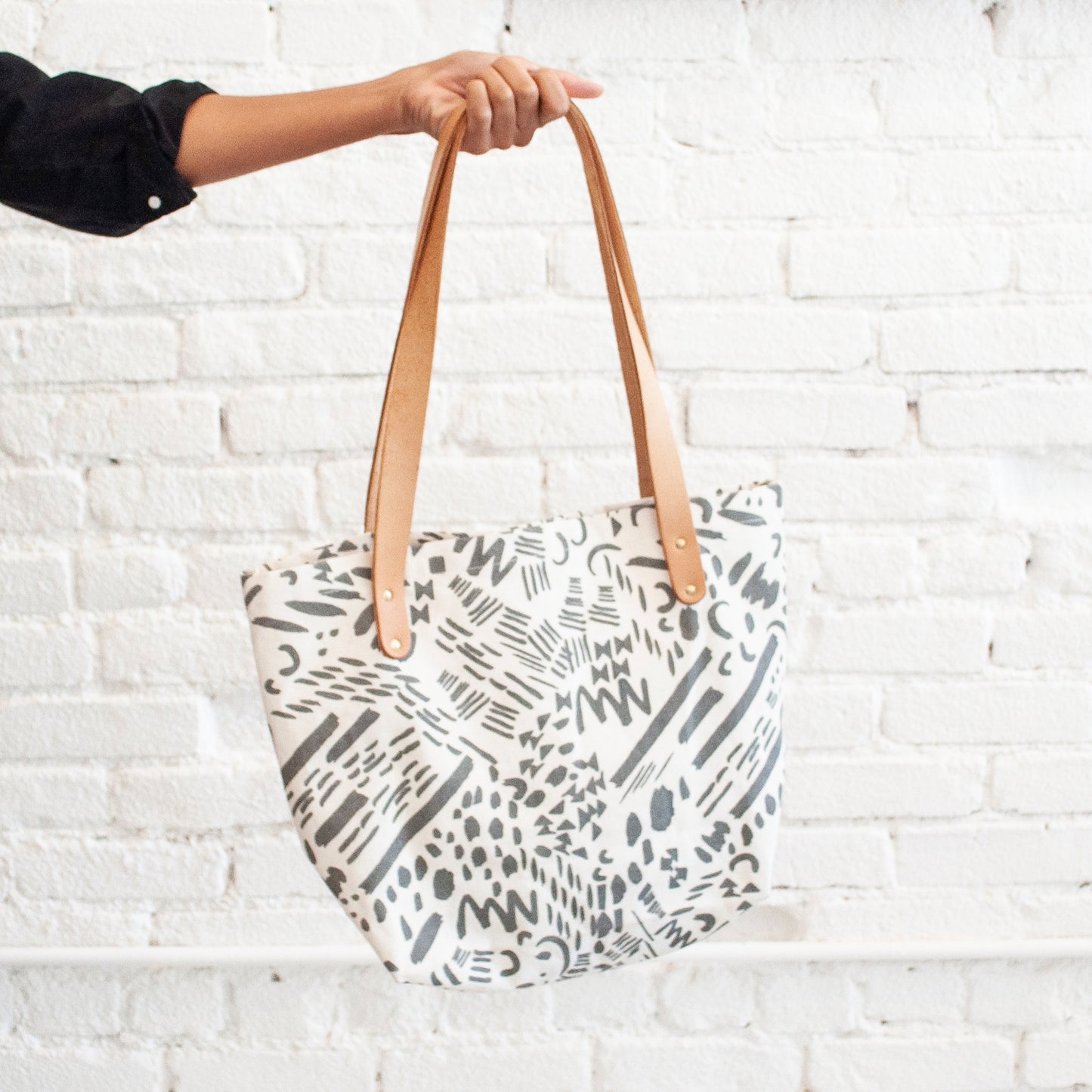 Medium Tote Bag