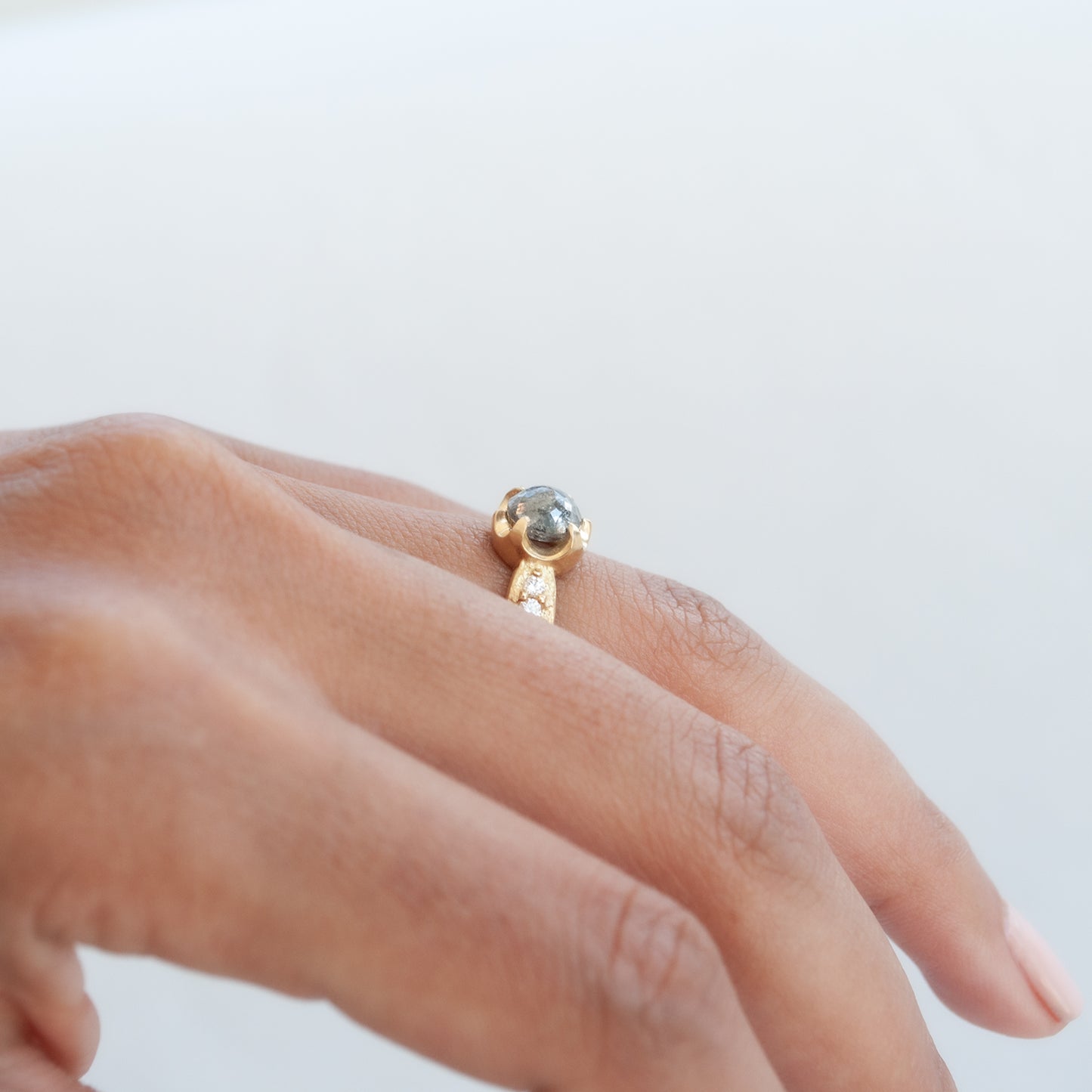 Gradiva Diamond Ring