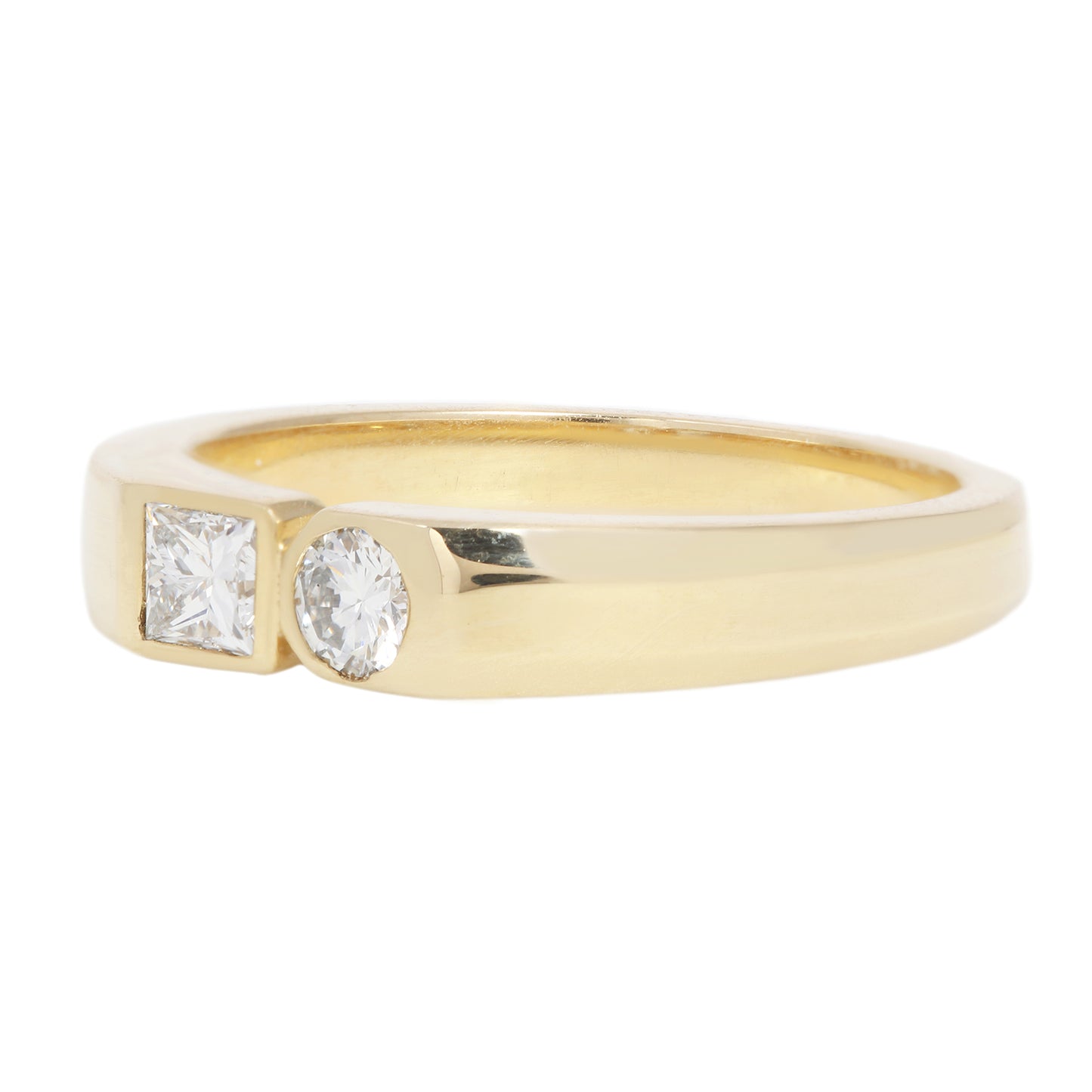 Princess Cut Diamond Dyad Signet Ring