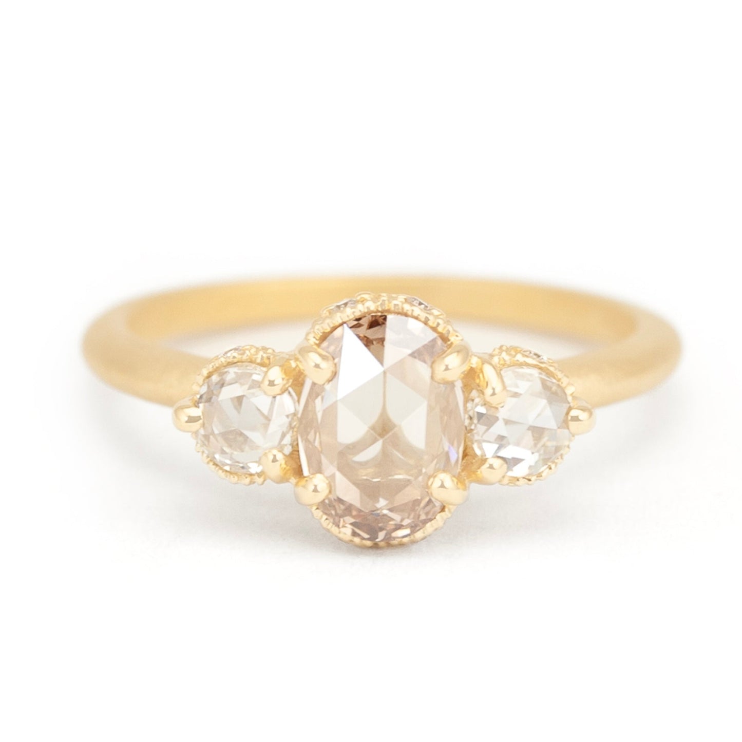 Brown Diamond Ribbon Crown Ring