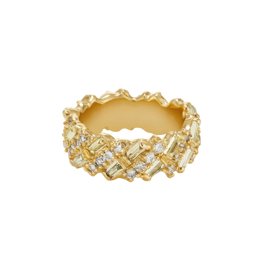 Ellis Mhairi Cameron - Gold ring with gemstones on a white background
