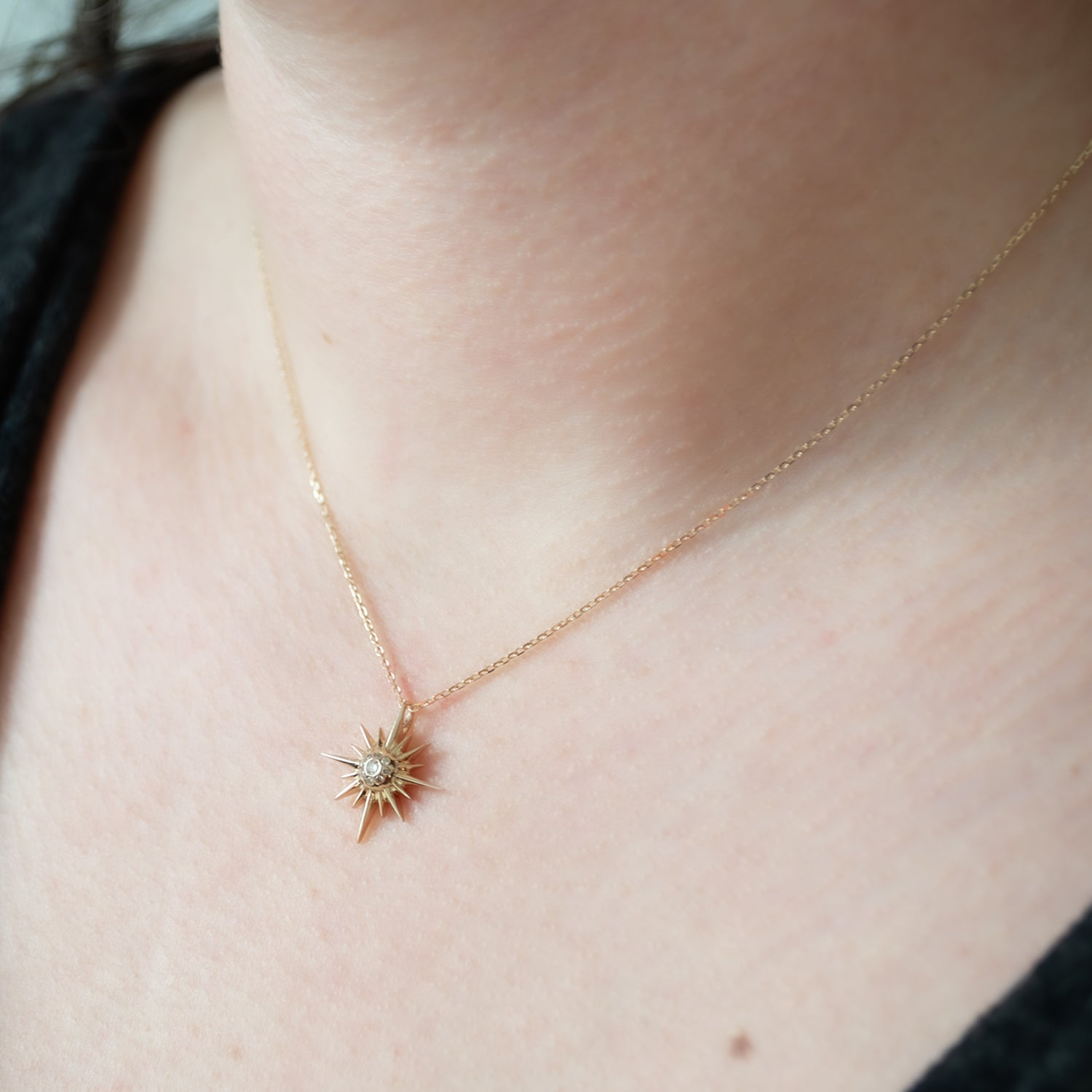 Supernova Star & Diamonds Necklace – ESQUELETO