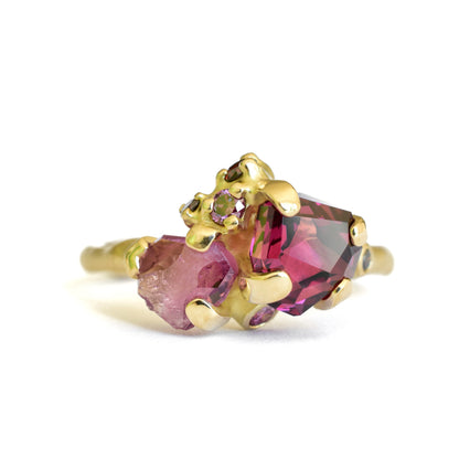 Rosé Garnet Tidepool Ring