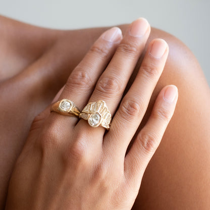 Armach Lemon Three Stone Diamond Organic Ring