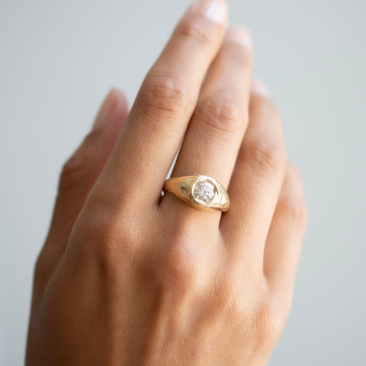X 1ct Old Cut Diamond Signet Ring