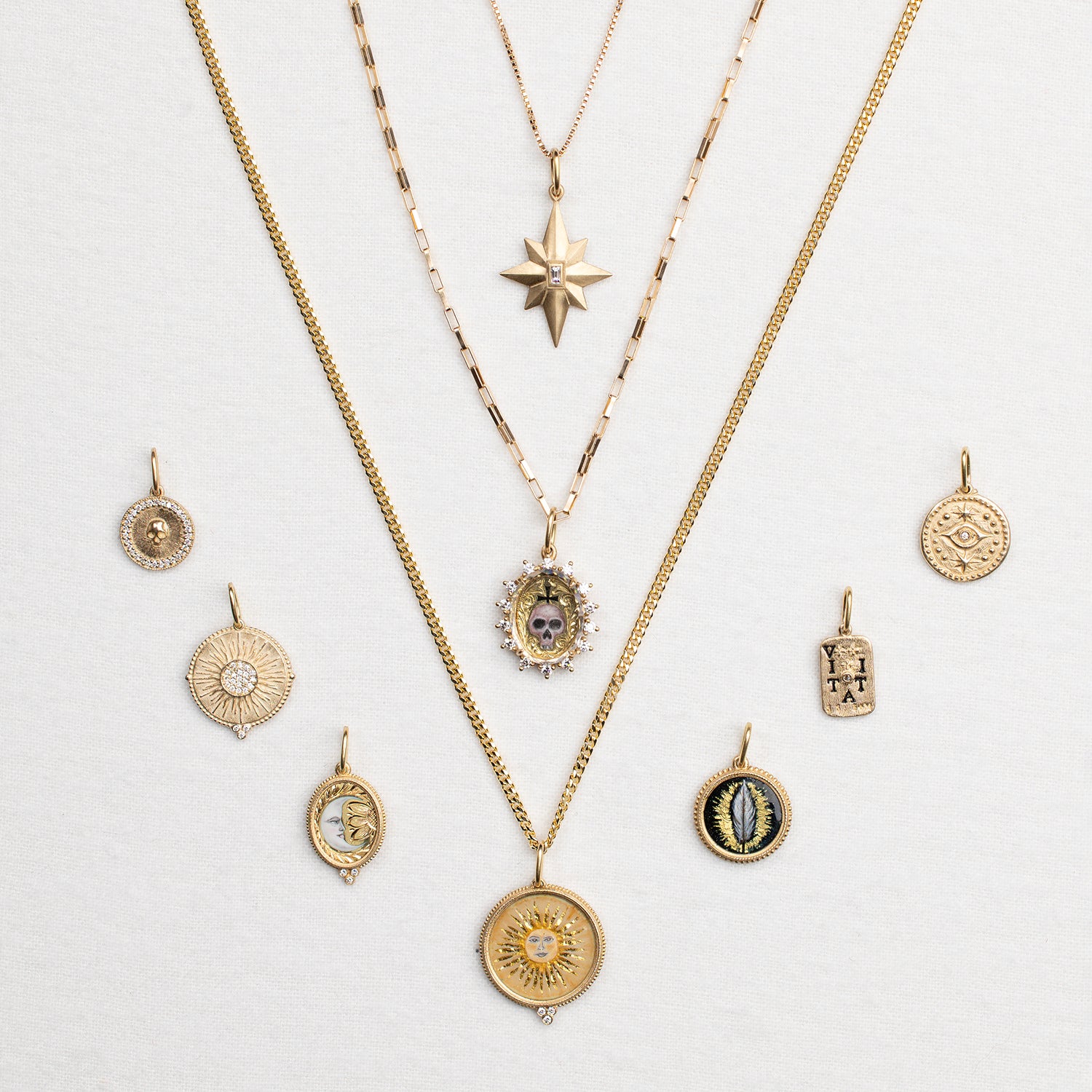 Erica Molinari Diamond Sun Charm – ESQUELETO
