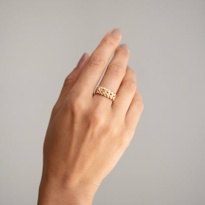 Eternal Knot Keeper Ring