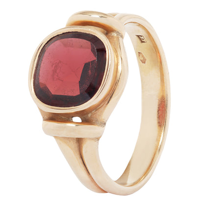 Victorian Garnet Signet Ring