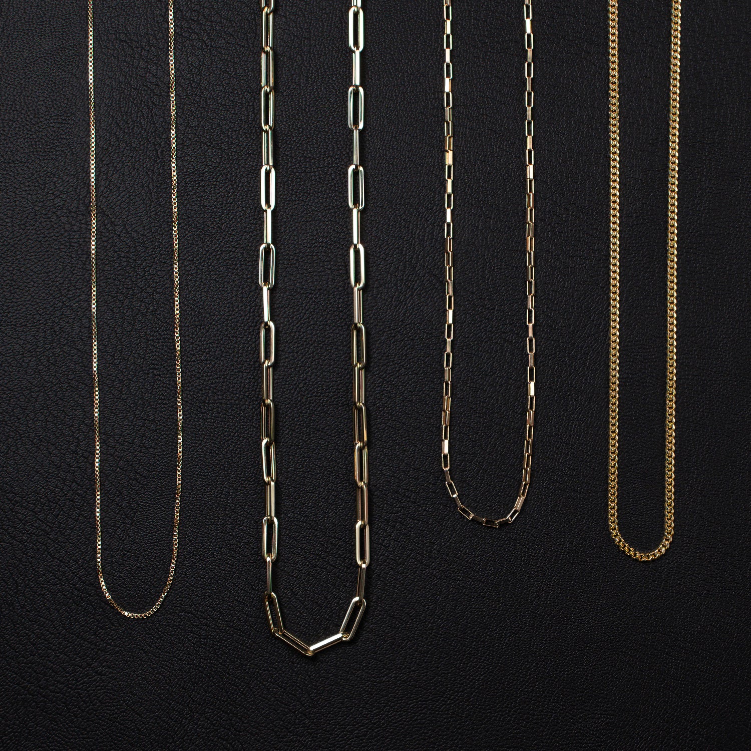 Golden Horizon Paperclip Necklace – ESQUELETO