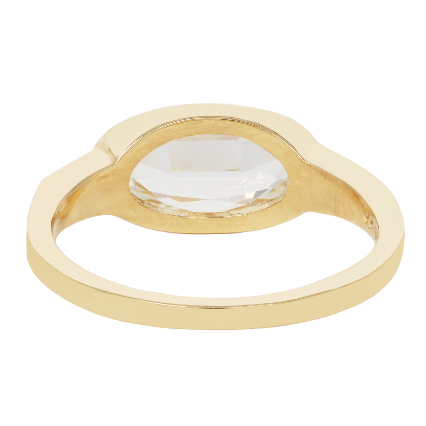 Bright Ellipse Diamond Ring