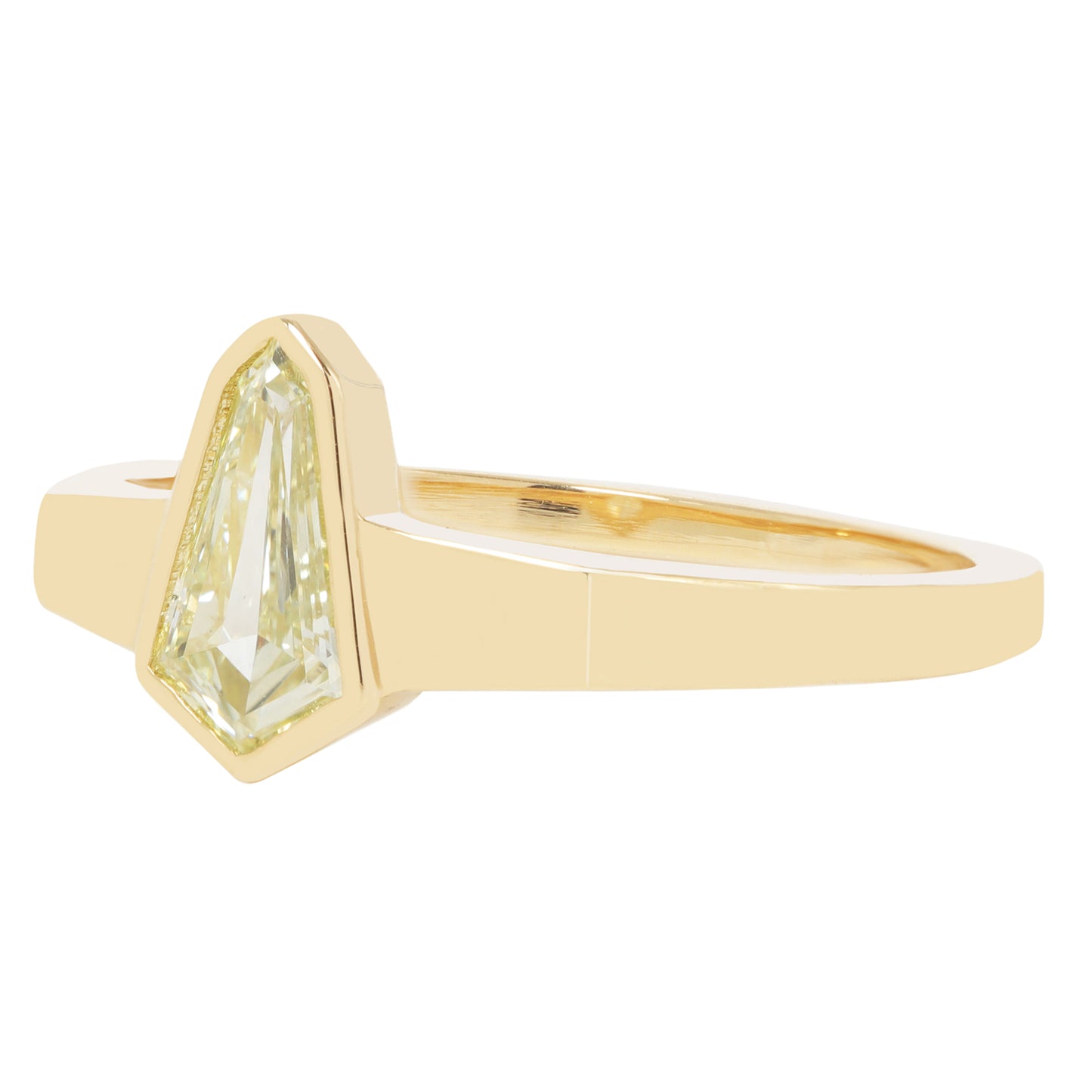 Light Beam Diamond Ring