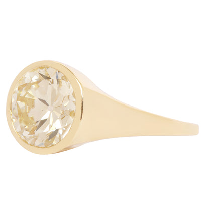 Diamond Beacon Signet Ring