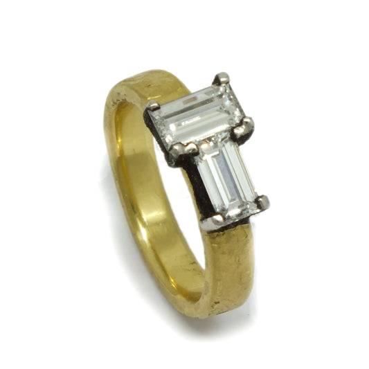 Duality Diamond Ring