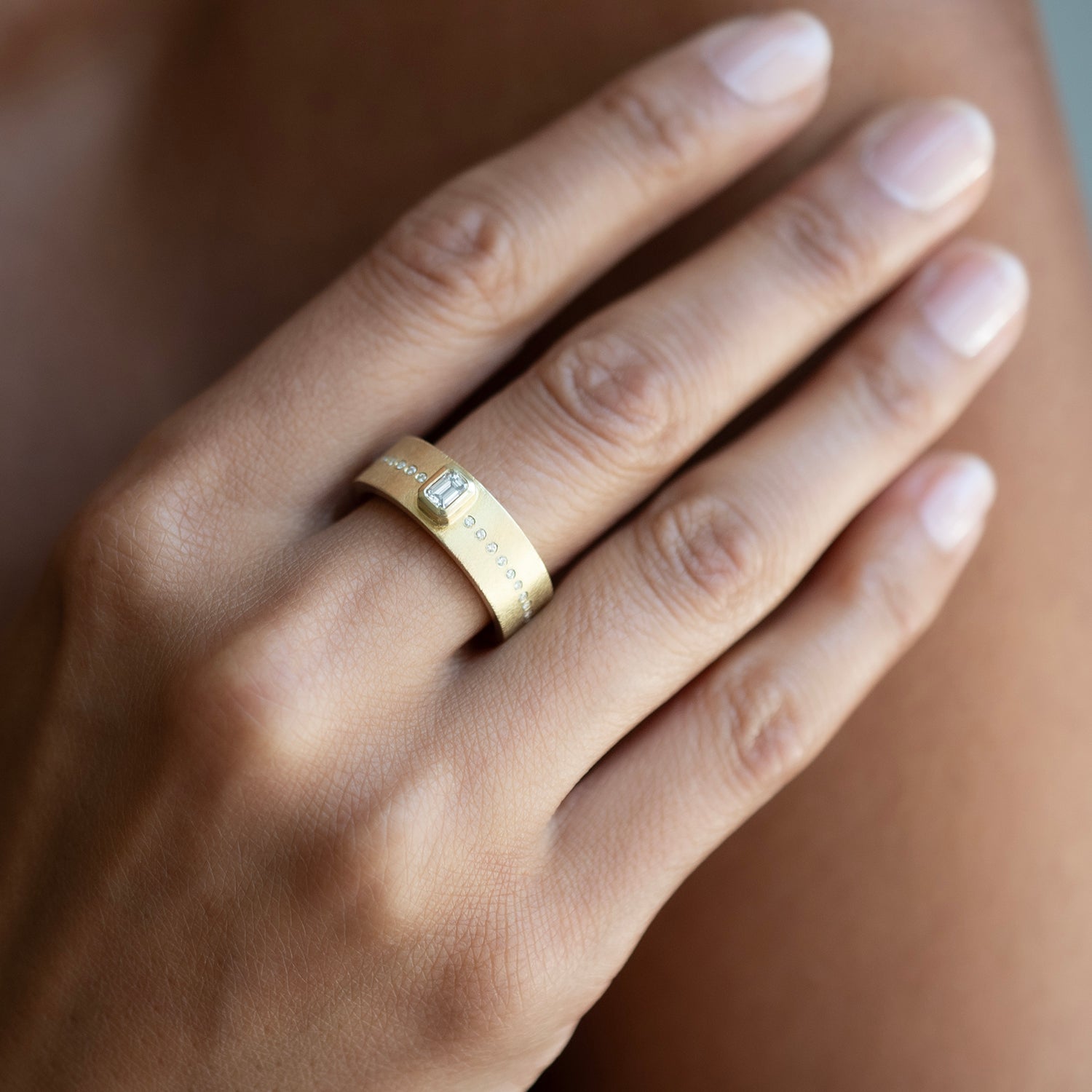 Junia Plus 6mm White Diamond Ring
