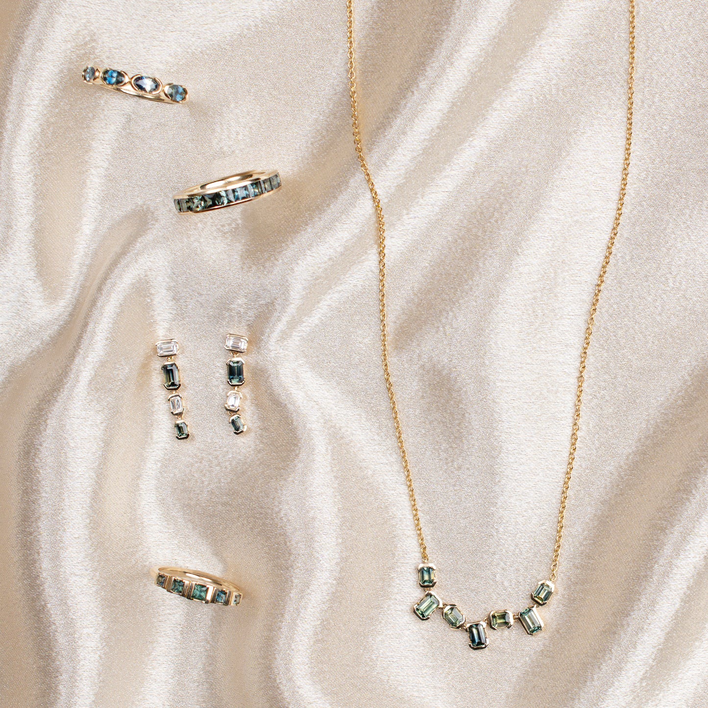 The Lattice Sapphire Necklace