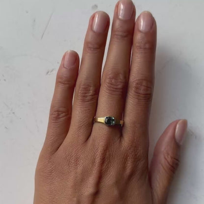 Ocean Blue Sapphire Mojave Ring