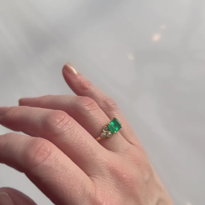 Nova Green Emerald Ring