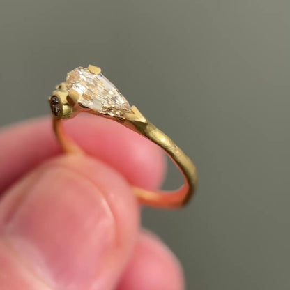 Geo Pear Diamond Cluster Ring