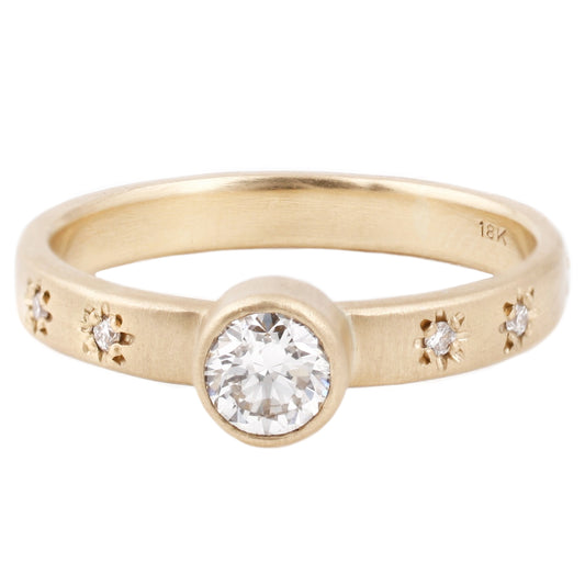 Sarah Swell Starry Sky Diamond Solitaire set in gold