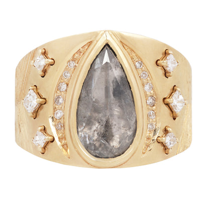 Grand Diamond Vega Ring
