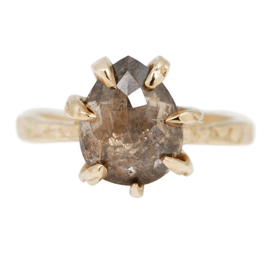 Champagne Diamond Stingray Claw Ring