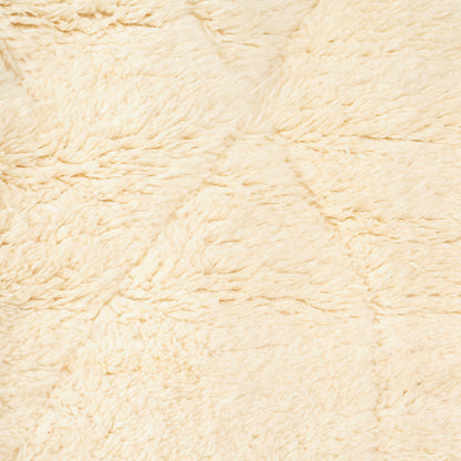 Plush White Beni Mrirt Moroccan Rug