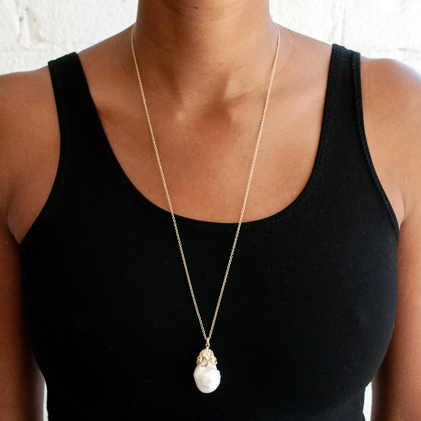 Coral Cap White Pearl Necklace