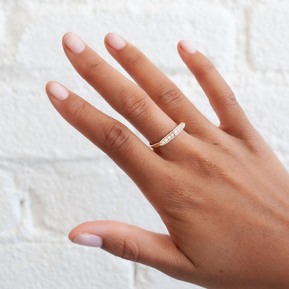 Gracia White Diamond Ring
