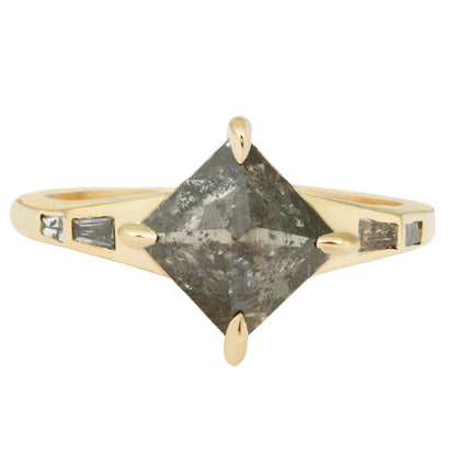 Nefertiti Diamond Ring