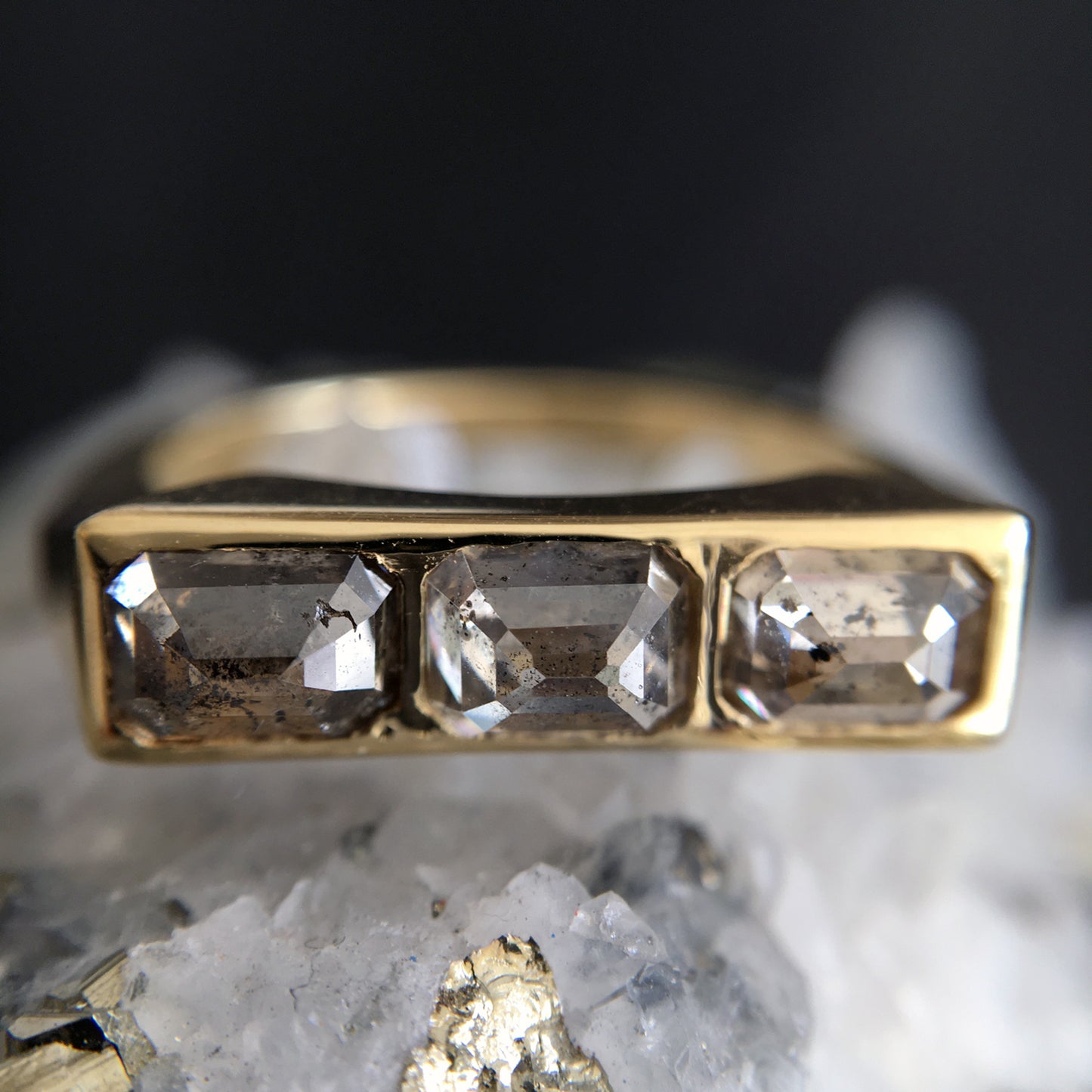 Salt and Pepper Bar Ring