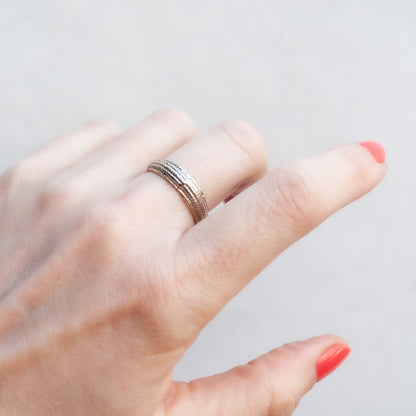 White Gold Seashell Ring