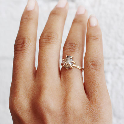 Champagne Diamond Stingray Claw Ring