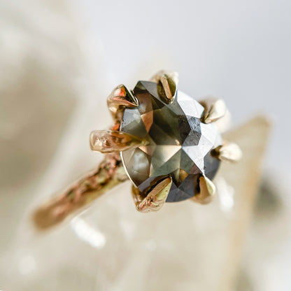 Nightfall Stingray Claw Ring