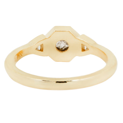 Cloudy Cleo Diamond Ring