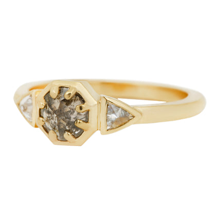 Cloudy Cleo Diamond Ring