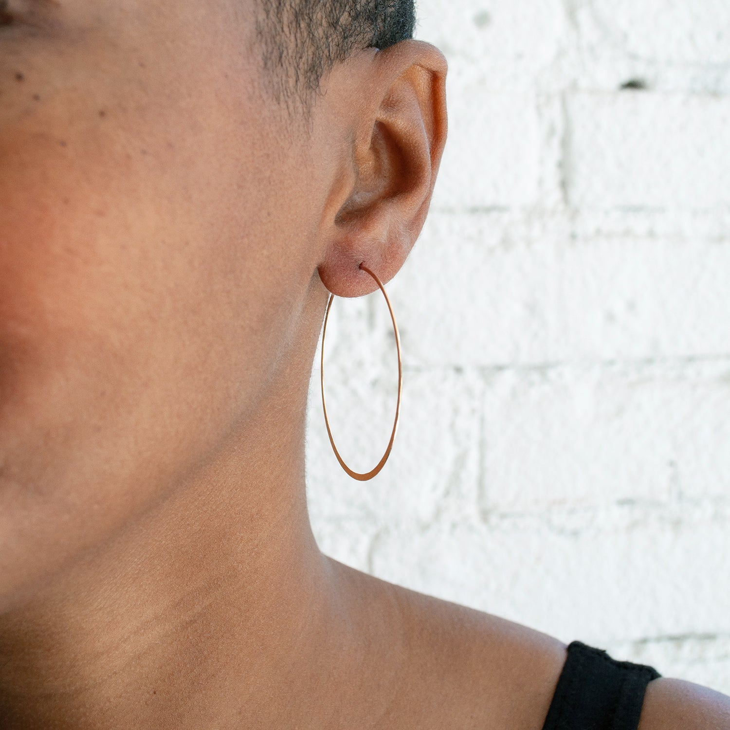 Yellow Gold Large Hoops – ESQUELETO