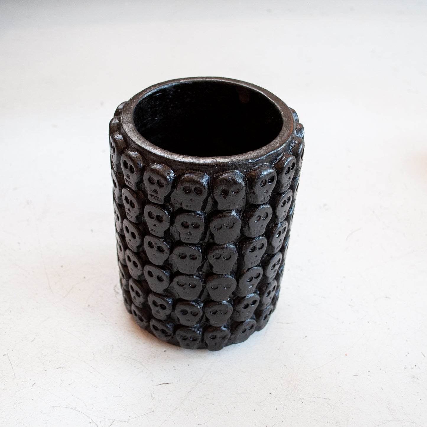 Pantli Skulls Small Planter