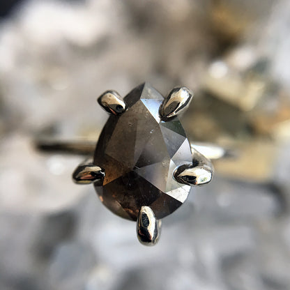Dark Diamond Contemporary Claw