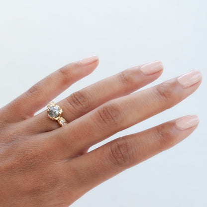 Gradiva Diamond Ring