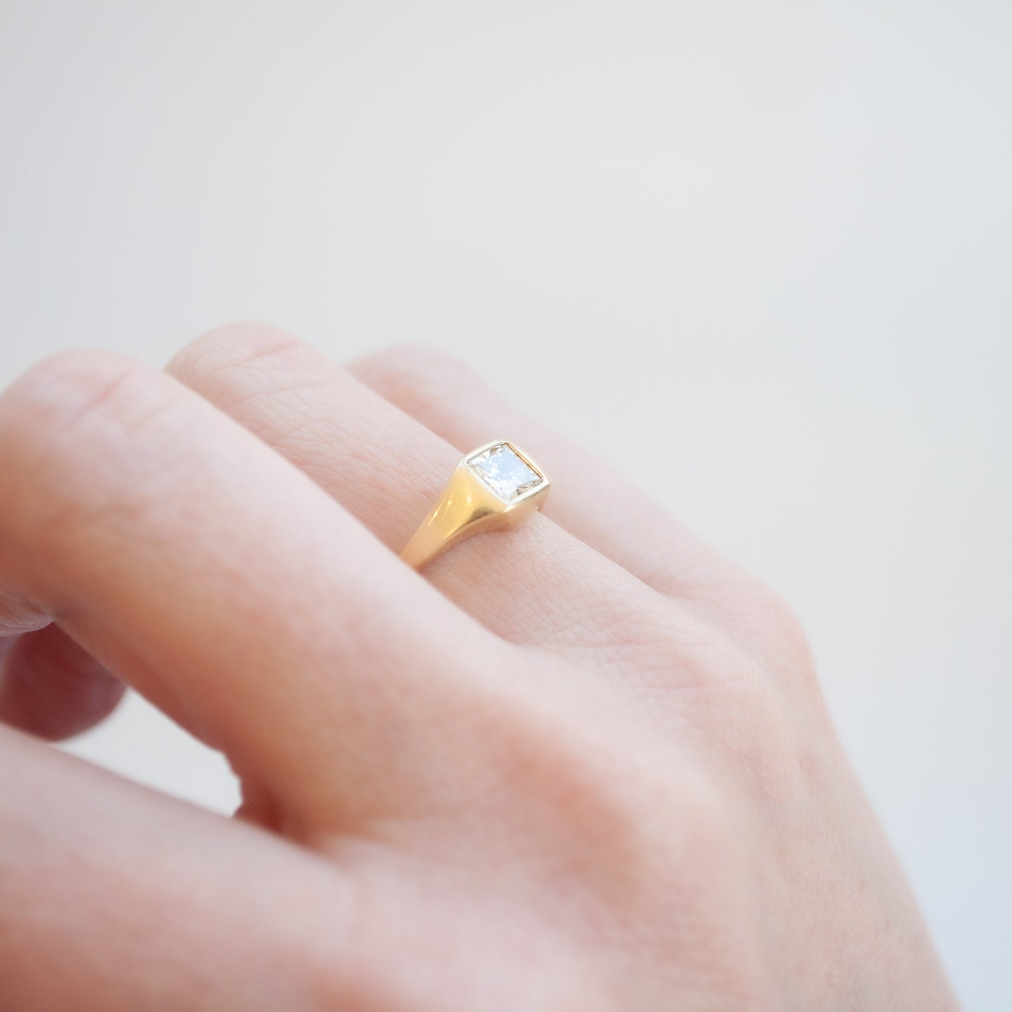 Square Diamond Swell Ring
