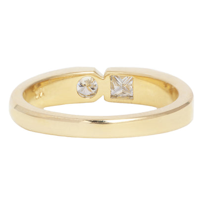 Princess Cut Diamond Dyad Signet Ring